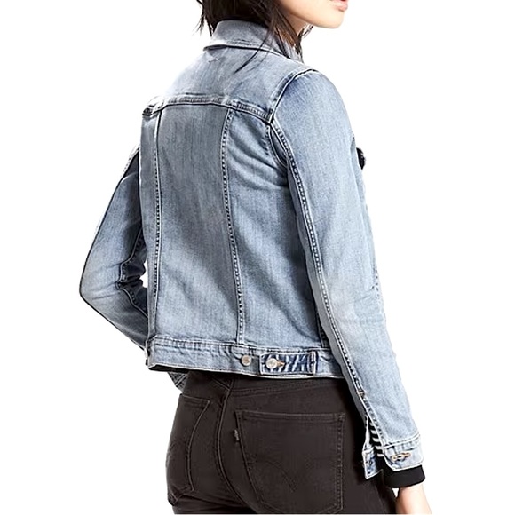 NWOT Levi’s The Bay Trucker Jacket - Picture 3 of 15